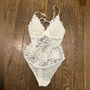 Abercrombie and fitch bodysuit